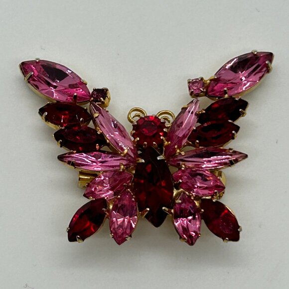 Juliana Jewelry - Vintage Juliana Butterfly Brooch Pink Fuchsia Rhinestone Pin Retro Gold Tone 762
